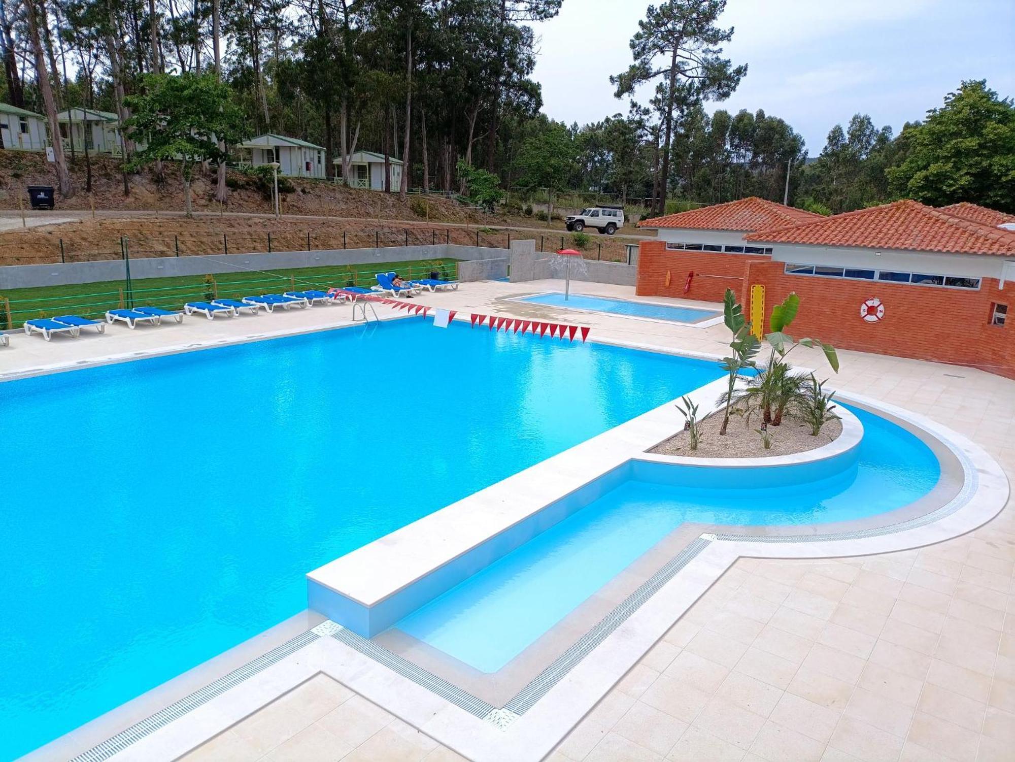 Parque De Campismo Orbitur Foz De Arelho. Hotel Foz do Arelho Exterior photo
